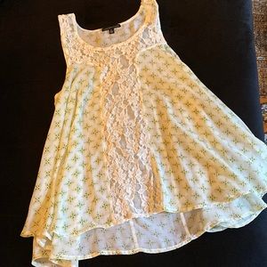 Sleeveless tank-top style, yellow/green lace top